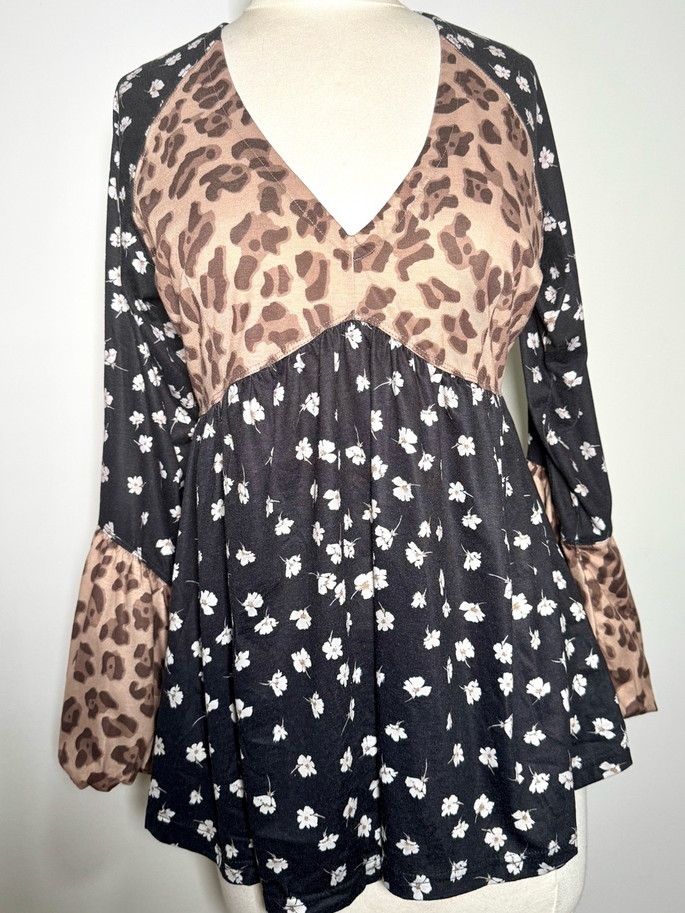 Suzanne Betro XL Mixed Print Leopard Floral Babydoll Top Animal Print Stretchy